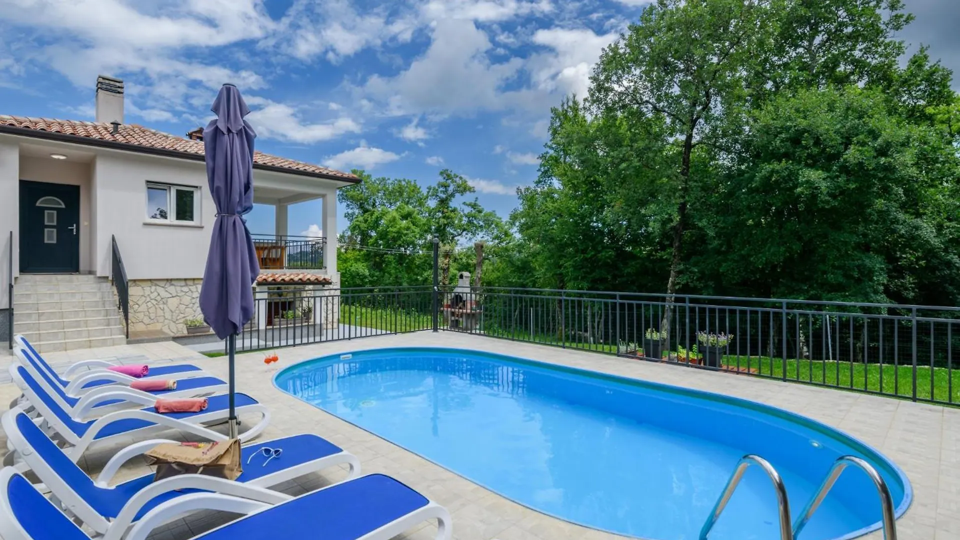 Vila House Luka Krapan